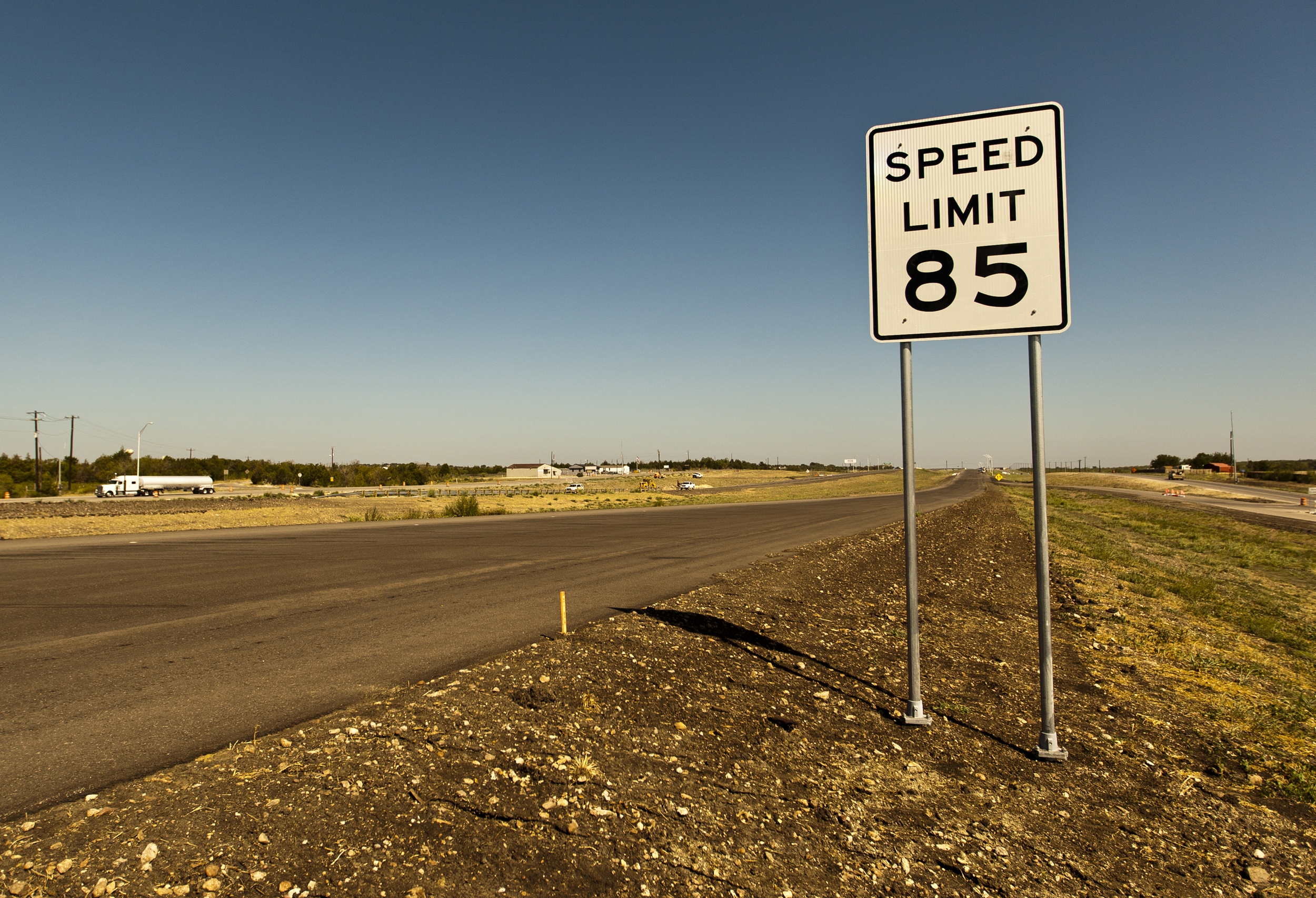 Trucking Industry Electronic Speed Limiters