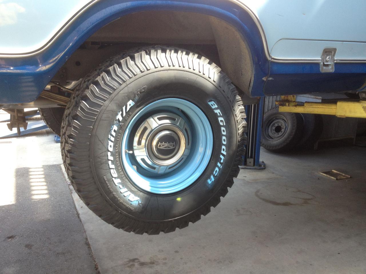 Goodyear Wrangler Radial Tire - 235/75R15 105S